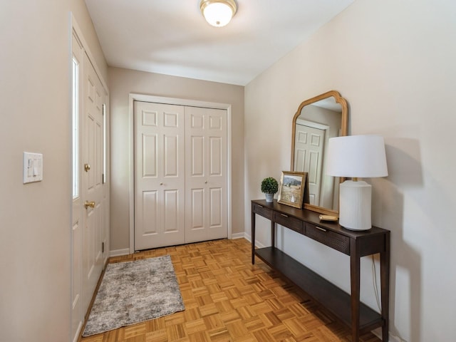 2906 Watrous Ave, Des Moines, IA 50321 - foyer with baseboards
