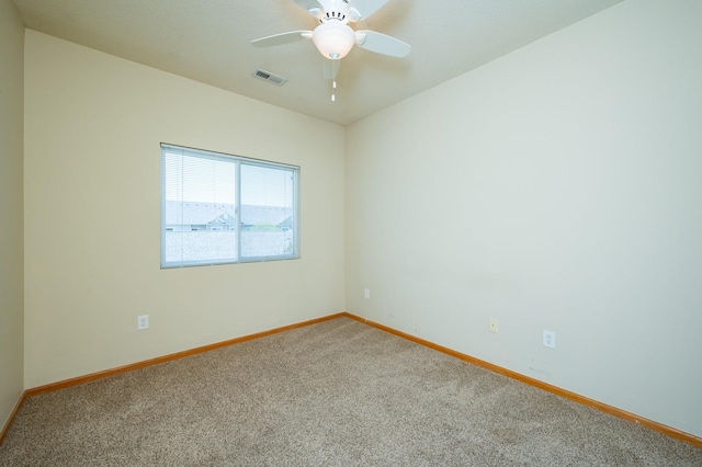 8601 Westown Pkwy Unit 18211, West Des Moines, IA 50266 - empty room with carpet floors and a ceiling fan