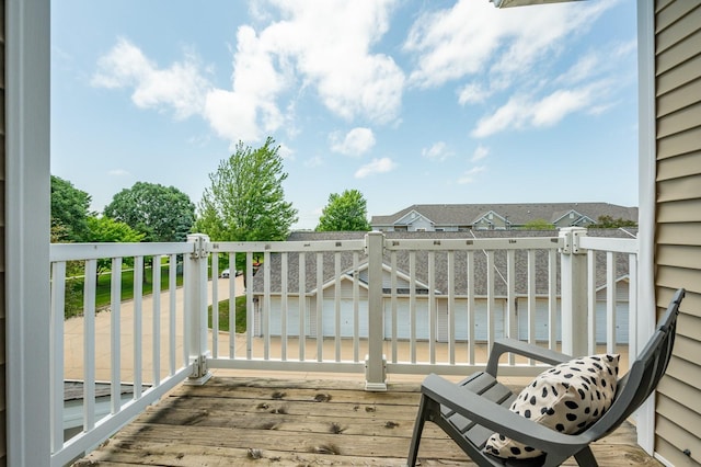 8601 Westown Pkwy Unit 18211, West Des Moines, IA 50266 - view of wooden deck