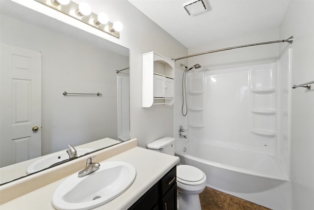 1228 64th St, West Des Moines, IA 50266 - full bath with vanity and shower / bathtub combination