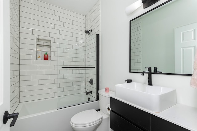 1286 Glen Oaks Dr, West Des Moines, IA 50266 - full bath with vanity and washtub / shower combination
