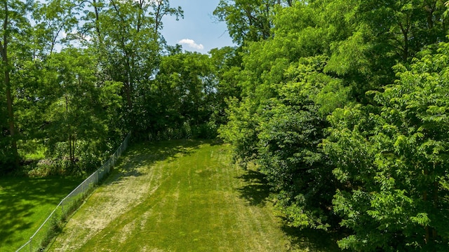 1346 48th St, Des Moines, IA 50311 - view of local wilderness
