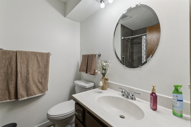 4200 SW 23rd Pl, Des Moines, IA 50321 - bathroom with vanity and a shower