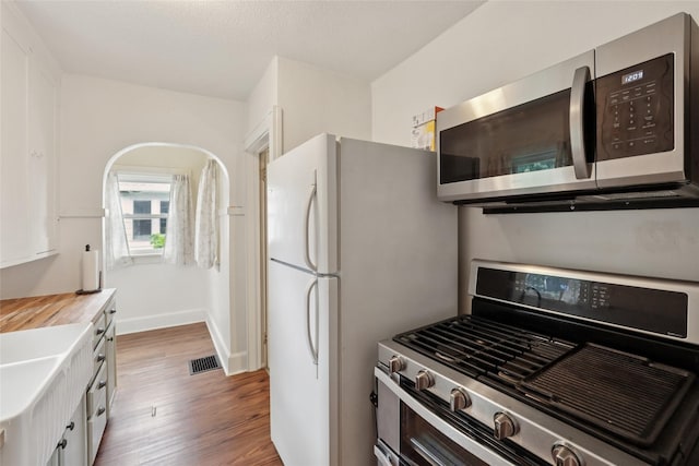 2320 44th St, Des Moines, IA 50310 - photo 19