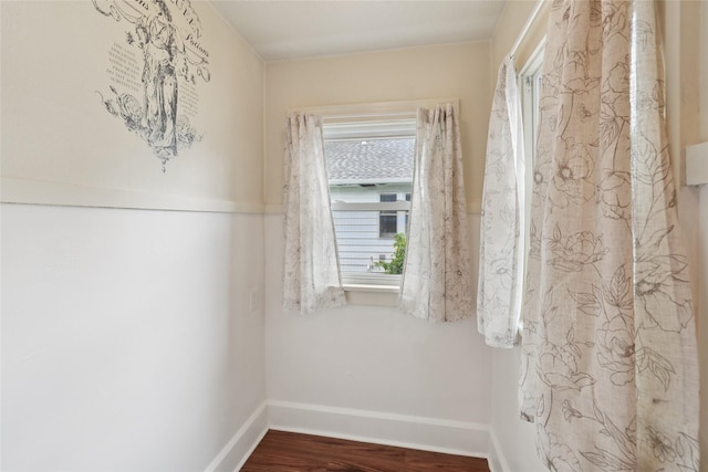 2320 44th St, Des Moines, IA 50310 - photo 20