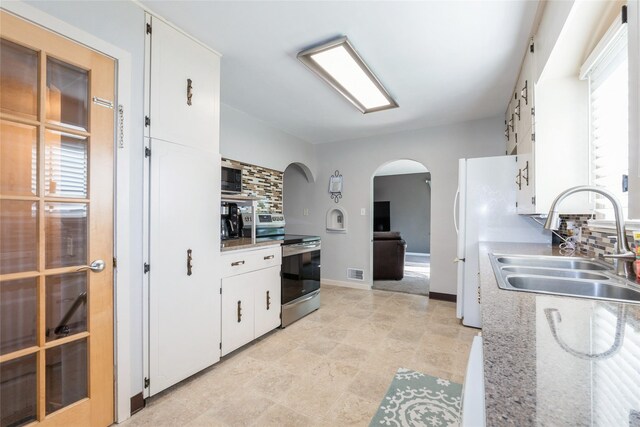 310 E 1st St, Woodward, IA 50276 - photo 19