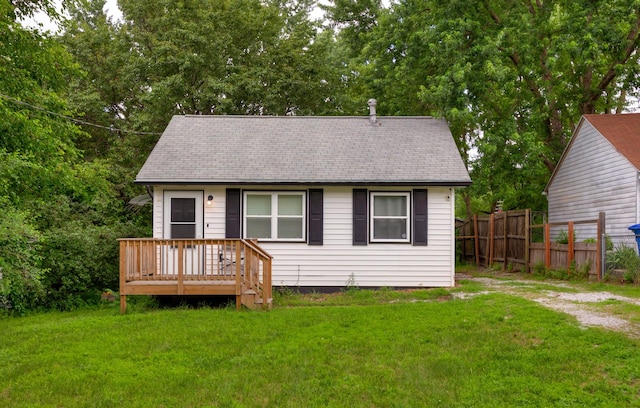 3416 Garfield Ave, Des Moines, IA 50317 - view of front facade featuring a shingled roof and a deck