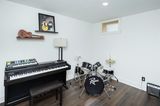 309 NW Beechwood Dr, Grimes, IA 50111 - miscellaneous room featuring wood finished floors and recessed lighting