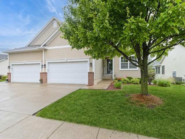 993 SE Waterview Cir, Waukee, IA 50263 - photo 1