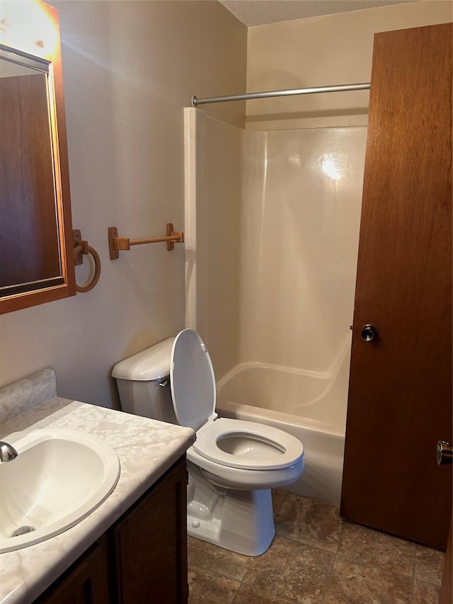 937 E 15th St N, Newton, IA 50208 - photo 9