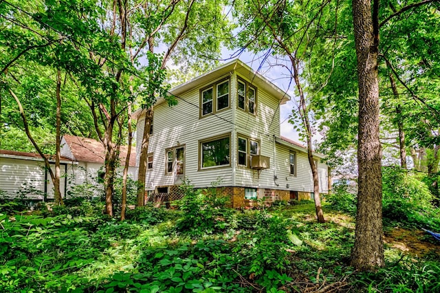 213 S Wilmoth Ave, Ames, IA 50014 - view of front of home