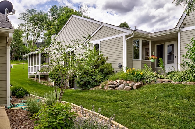 4012 Fletcher Blvd, Ames, IA 50010 - view of side of property featuring a yard