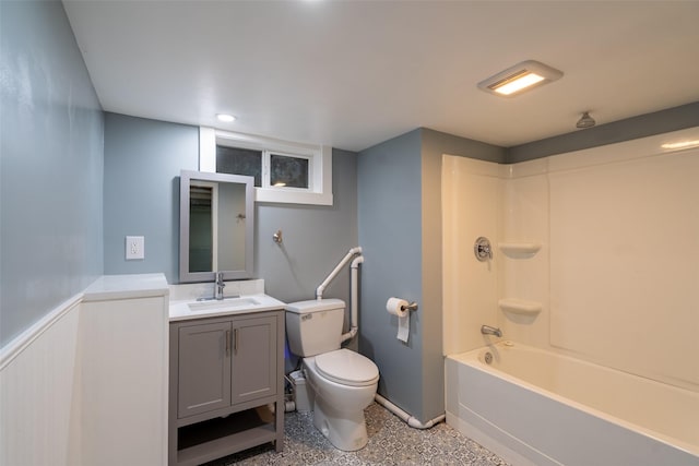 1115 E Herold Ave, Des Moines, IA 50315 - bathroom with vanity and shower / bath combination