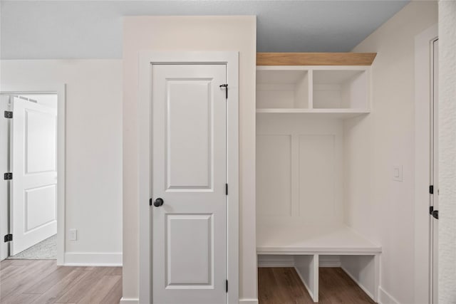 305 S Valley View Dr, Norwalk, IA 50211 - mudroom with wood finished floors and baseboards