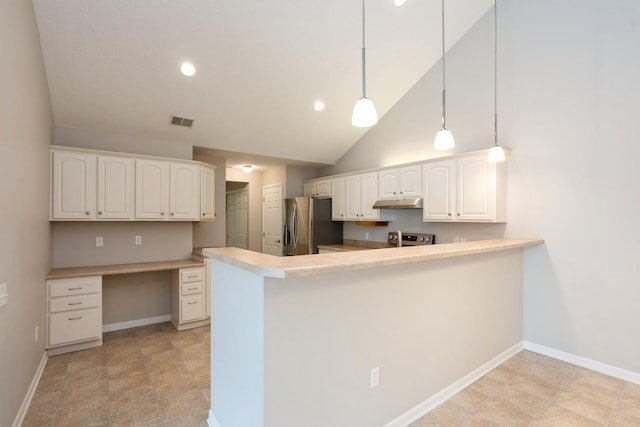 3305 SE Glenstone Dr Unit 172, Grimes, IA 50111 - kitchen featuring stainless steel fridge, white cabinets, a peninsula, pendant lighting, and built in desk