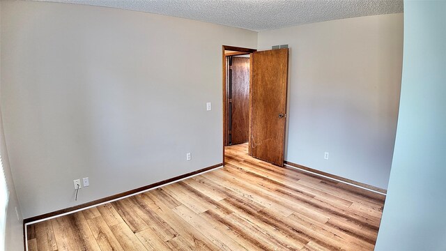 4221 90th St, Urbandale, IA 50322 - photo 13