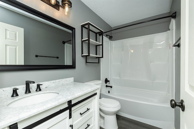 3170 E Kenyon Ave, Des Moines, IA 50320 - bathroom with vanity, shower / tub combination, and wood finished floors