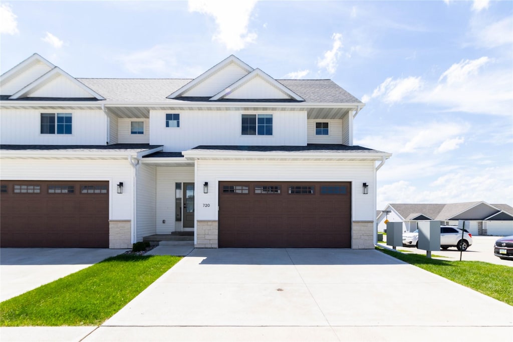 720 Spruce St NW, Bondurant, IA 50035 - photo 1