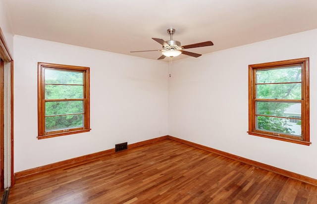 3020 30th St, Des Moines, IA 50310 - photo 18