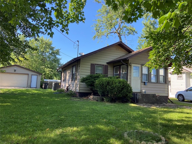 616 E Ovid Ave, Des Moines, IA 50313 - photo 1