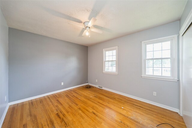4402 62nd St, Urbandale, IA 50322 - photo 5