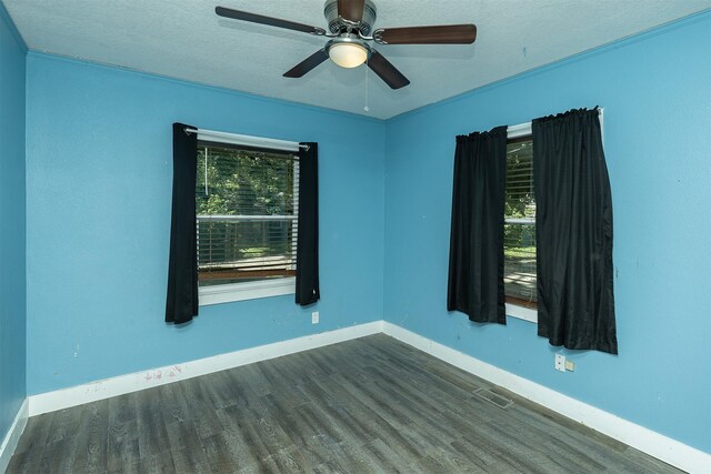 2421 Adams Ave, Des Moines, IA 50310 - photo 11