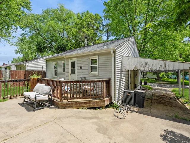 3504 27th St, Des Moines, IA 50310 - rear view of house featuring a deck