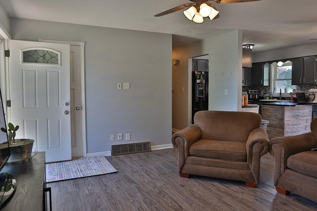 203 W Pleasant St, Monroe, IA 50170 - photo 4