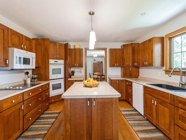 3729 W 56th St N, Newton, IA 50208
