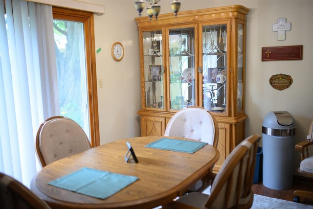205 E 23rd St N, Newton, IA 50208 - dining room with wood finished floors