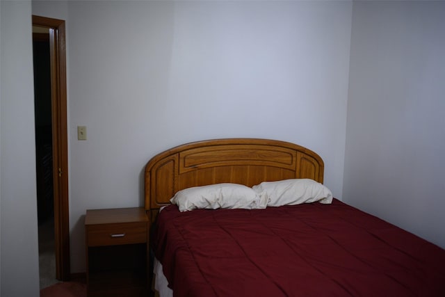 205 E 23rd St N, Newton, IA 50208 - view of carpeted bedroom