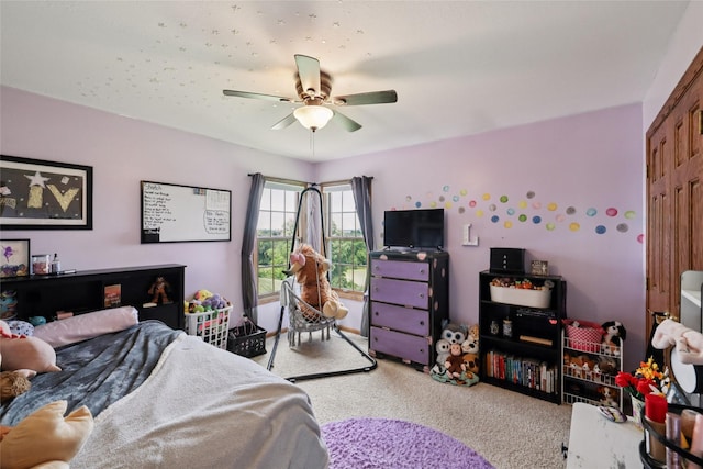 940 High Ave, Newton, IA 50208 - carpeted bedroom featuring ceiling fan