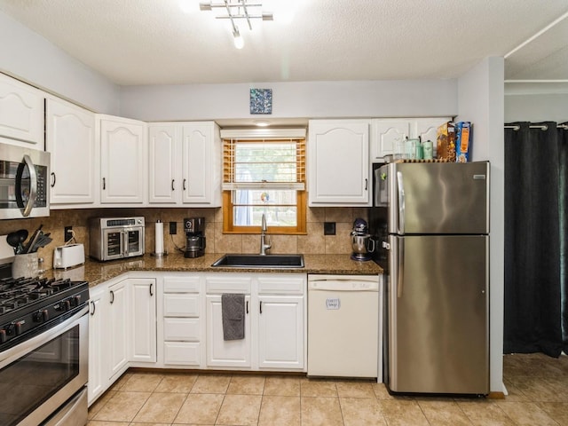 204 E Philip St, Des Moines, IA 50315 - photo 10