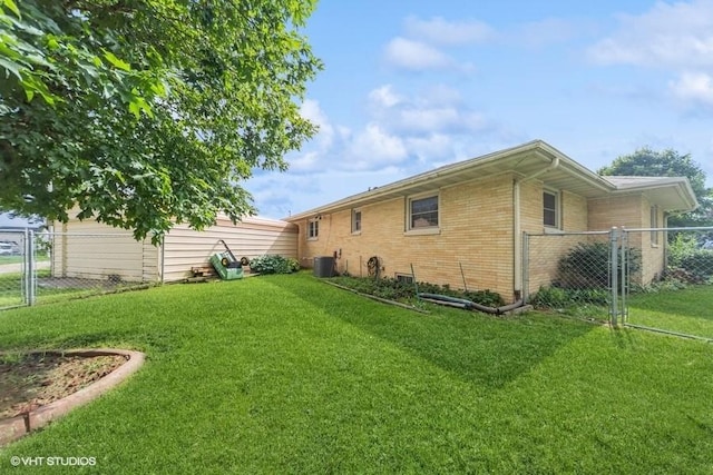 1805 Sycamore St, Granger, IA 50109 - view of yard