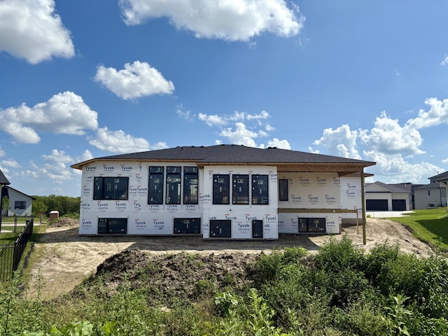 18205 Alderleaf Dr, Clive, IA 50325 - photo 2