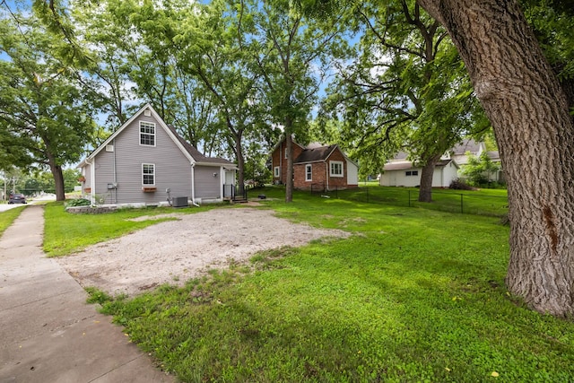 402 S 11th St, Adel, IA 50003 - view of yard