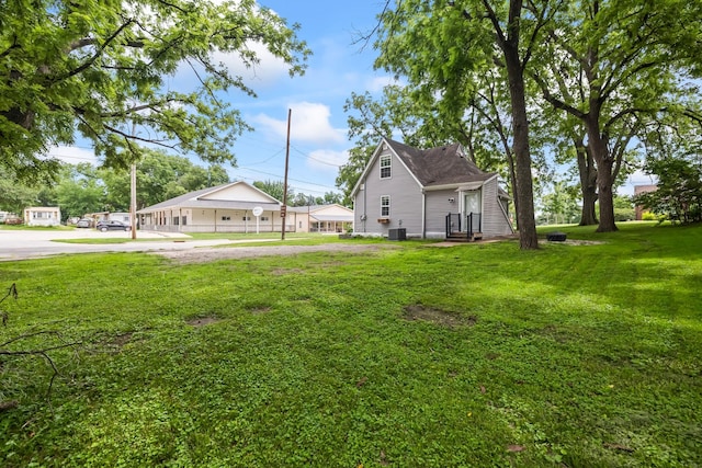 402 S 11th St, Adel, IA 50003 - view of grassy yard