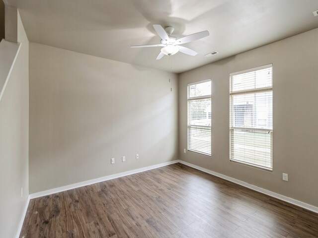 316 SW 6th St Unit 106, Des Moines, IA 50309 - unfurnished room with wood finished floors and a ceiling fan