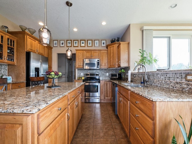 15220 Ridgemont Dr, Urbandale, IA 50323 - photo 8