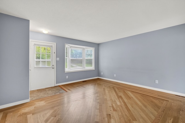 4047 E University Ave, Des Moines, IA 50317 - photo 9