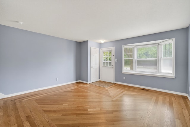 4047 E University Ave, Des Moines, IA 50317 - photo 10