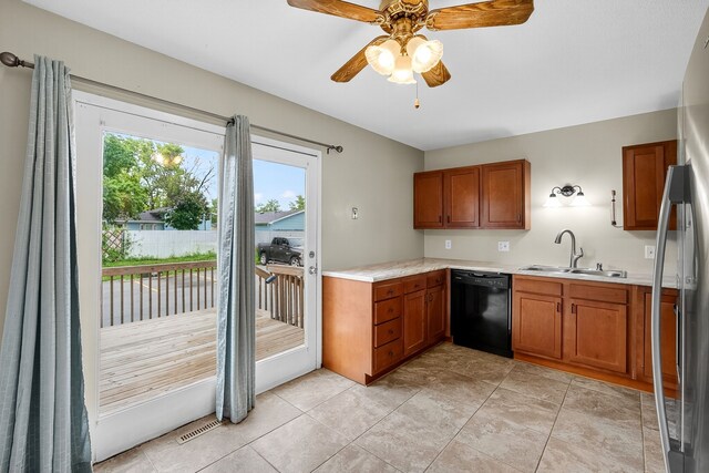 4047 E University Ave, Des Moines, IA 50317 - photo 11