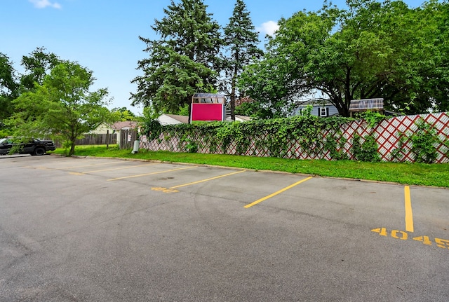 4047 E University Ave, Des Moines, IA 50317 - photo 24