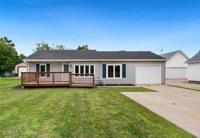808 E 8th St S, Newton, IA 50208 - single story home with concrete driveway, a front yard, a deck, and an attached garage