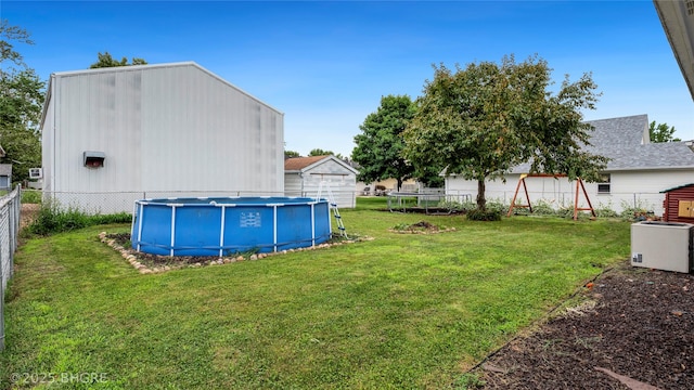 808 E 8th St S, Newton, IA 50208 - view of fenced backyard
