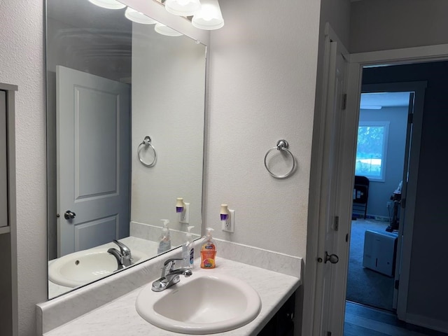 2625 Easton Blvd, Des Moines, IA 50317 - bathroom featuring vanity