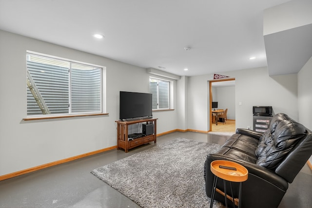 5228 Schubert St, Ames, IA 50014