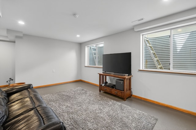 5228 Schubert St, Ames, IA 50014