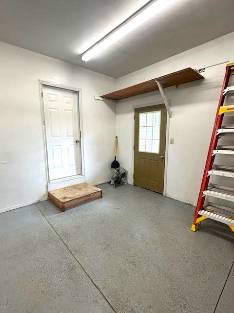 426 N 1st St, Ogden, IA 50212 - view of garage