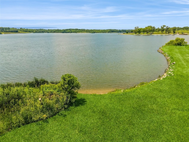 470 Juniper Ave, Kellogg, IA 50135 - water view